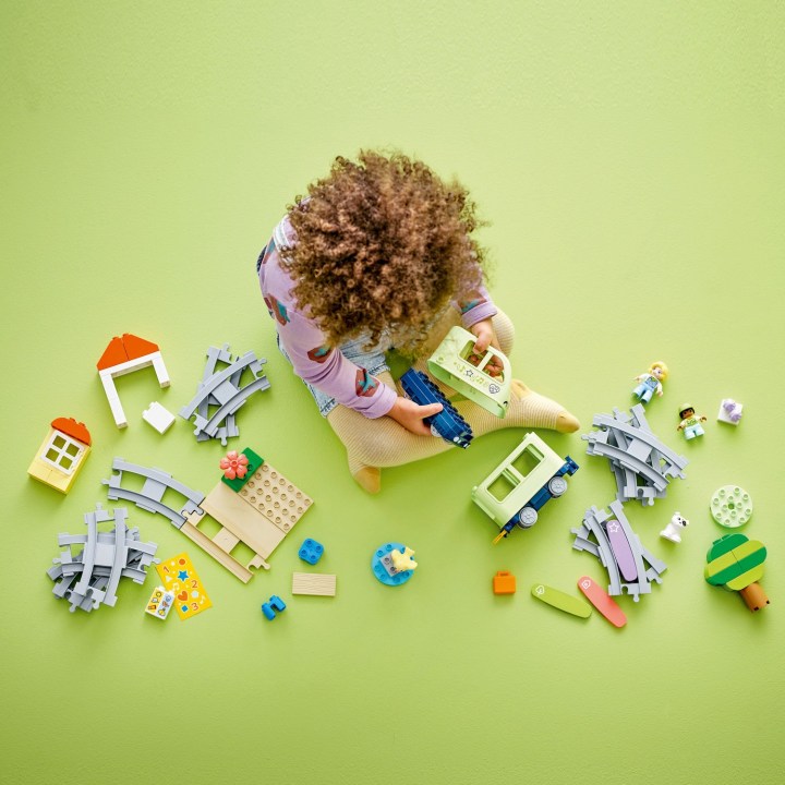 10427_Lifestyle_build_crop